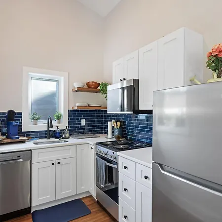 The Raleigh Nook - Near Lenovo Center & Fairground Apartamento